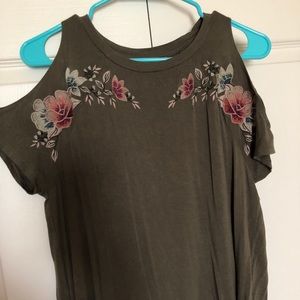 American Eagle Off the Shoulder Shirt